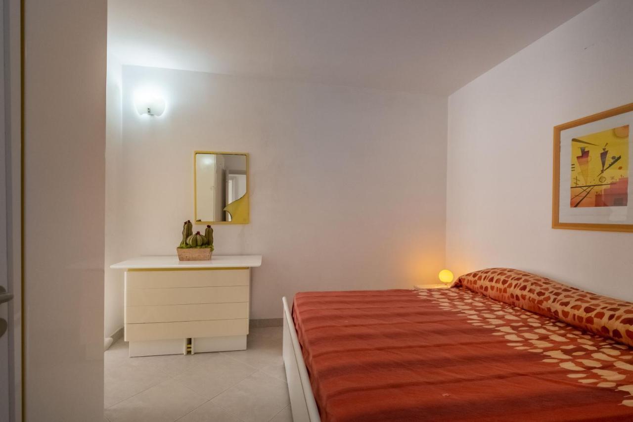 Perla Marina Apartment Torre Pali Exterior photo